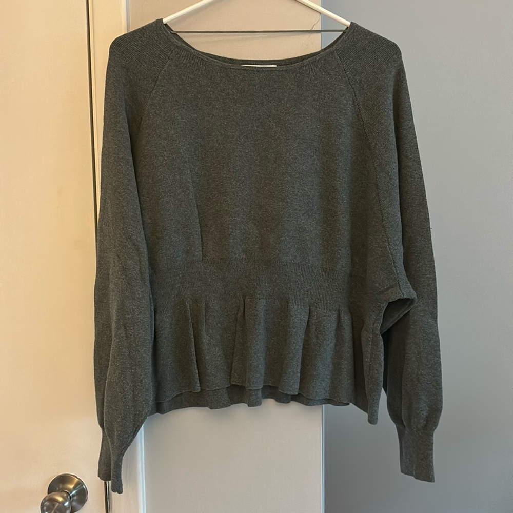 Prologue peplum gray sweater
